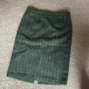 Ann Taylor Loft green knee length skirt